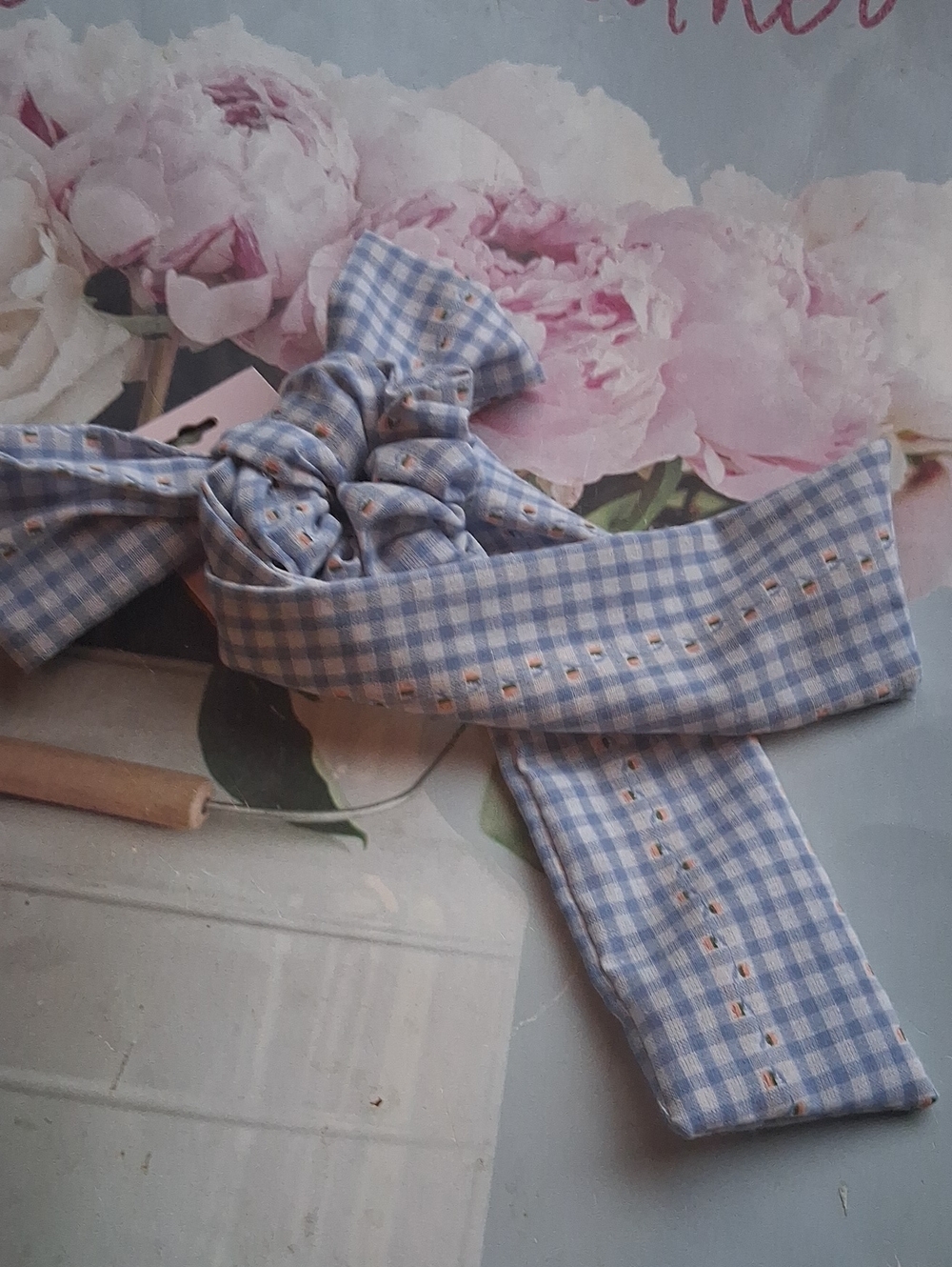 Blue Gingham Bow Scrunchie Nwt